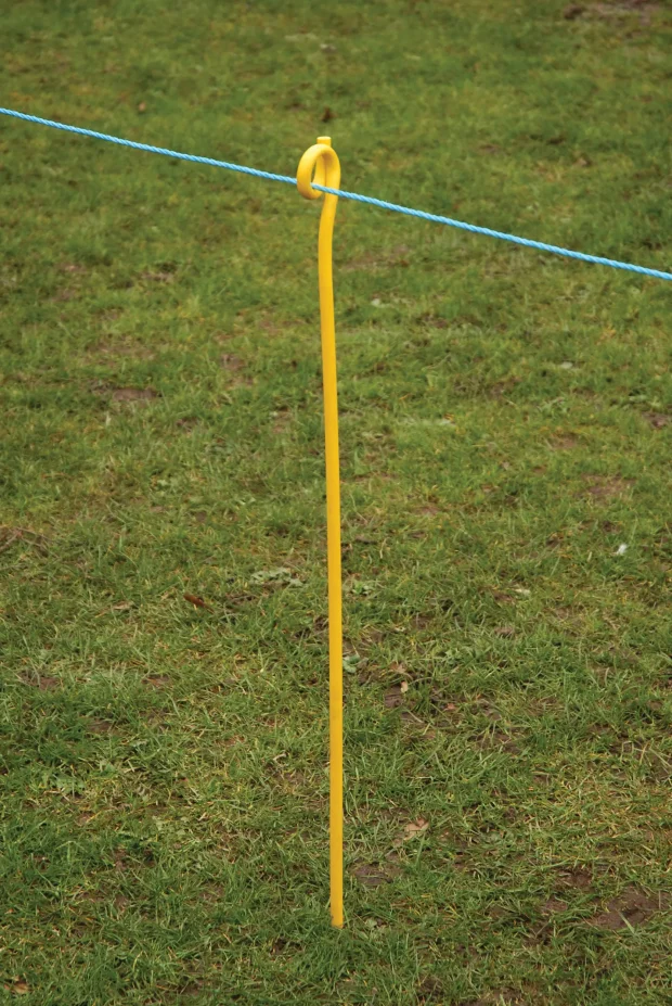 Pig Tail Rope Stakes - Metal - Recycled Plastic - Plasticoated, Pig Tail Support Pole